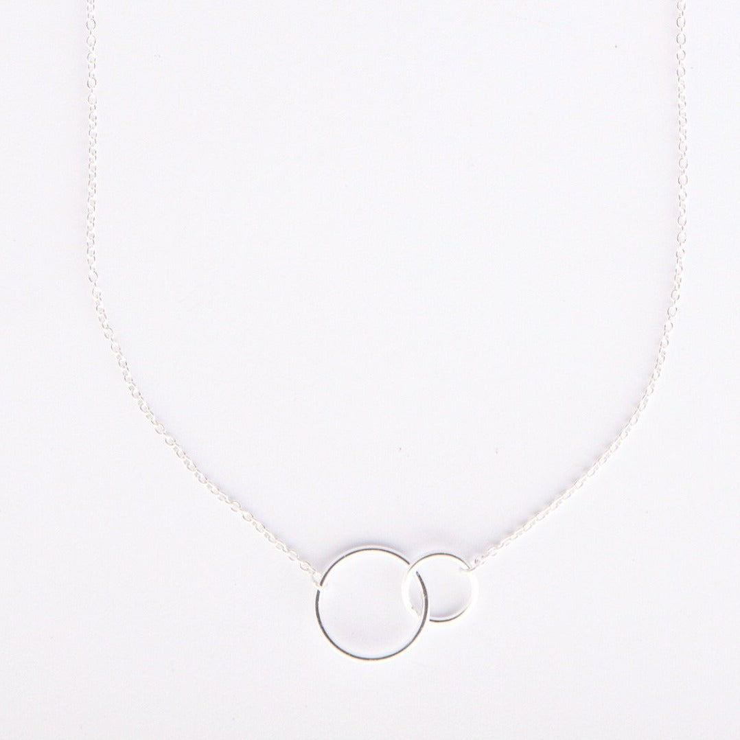 Silver linked ring necklace