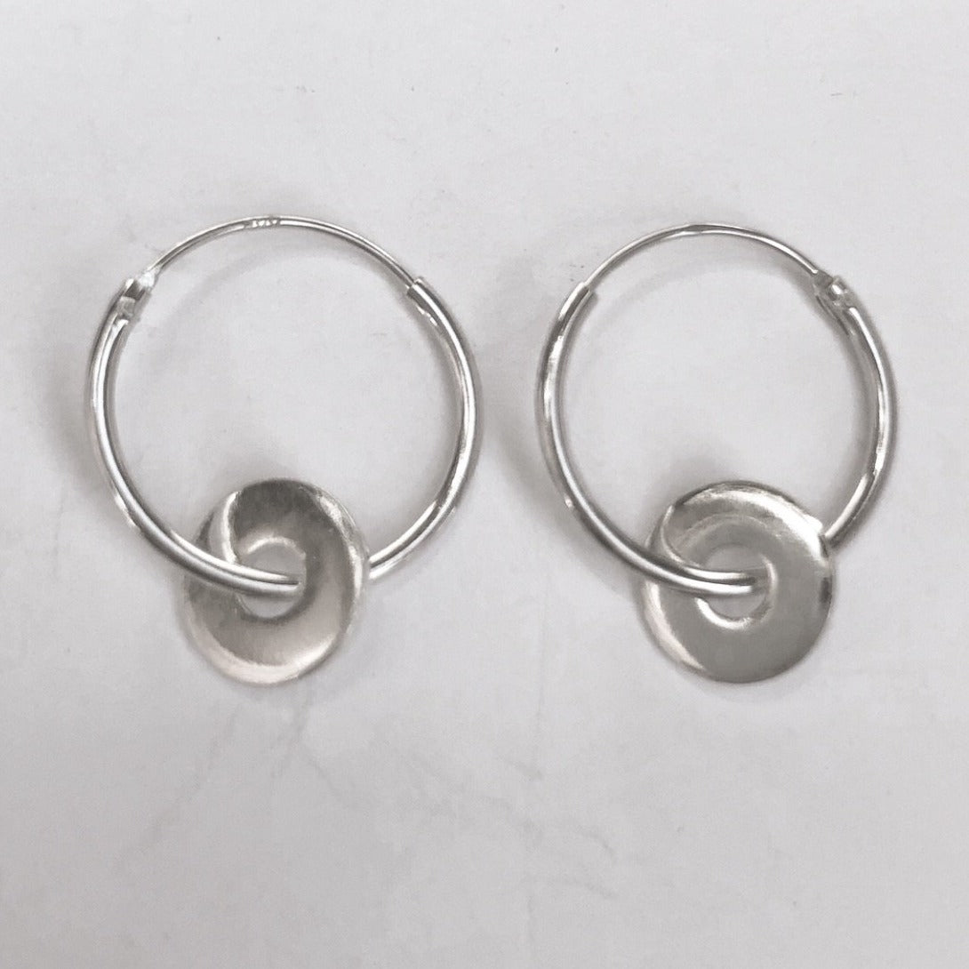 Disk sleeper earring