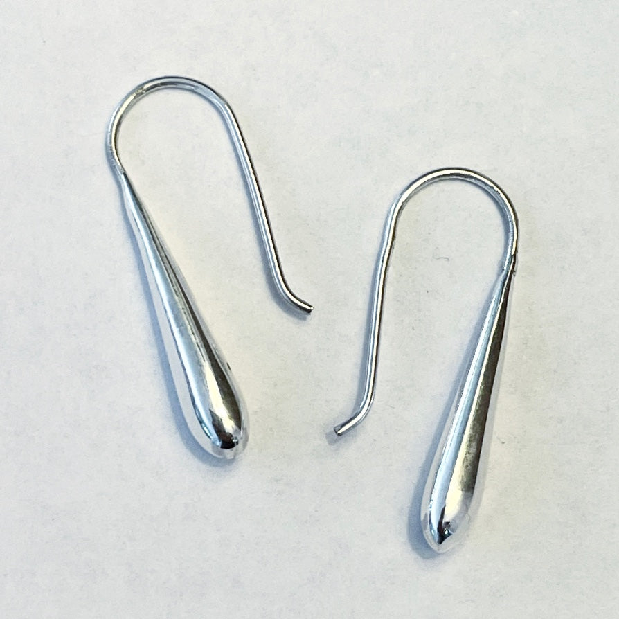 Teardrop earring